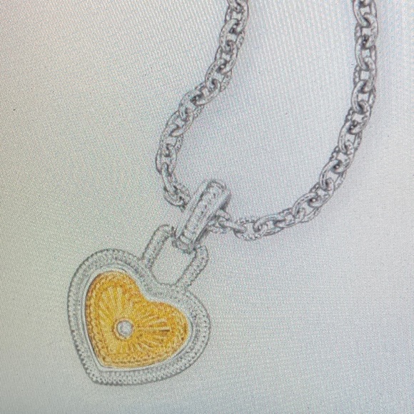 NWOT - Diamonds International Diamond Heart Necklace* - Picture 4 of 10